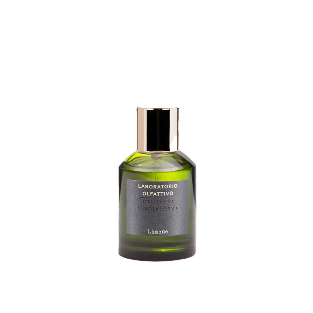 Groene glazen flacon van het parfum Laboratorio Olfattivo Limone met gouden dop.