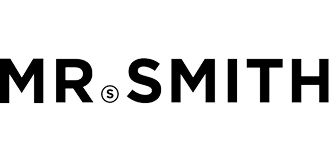 Zwart-wit logo met de tekst "MR.SMITH" in hoofdletters, waarbij de "O" in "MR." bestaat uit concentrische cirkels.