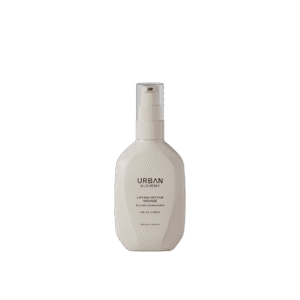 Beige fles Urban Alchemy Lifting Peptide Mousse met pompflacon en minimalistisch design.